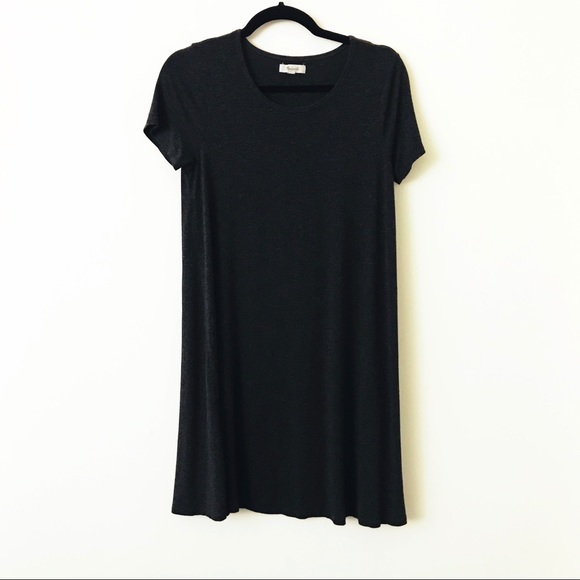 MADEWELL Swingy Tee Dress in Heathered Charcoal - Picture 2 of 6